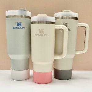Regalo per la Coppa Stanley, Copertura protettiva per bicchiere Stanley, Regalo di Natale, Accessorio per bicchiere, Manicotto avvolgente in silicone, Riempitivo per calza della Befana