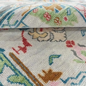 Hand-Knotted Wool Oushak Rug: Cream Pastel Oriental Rug