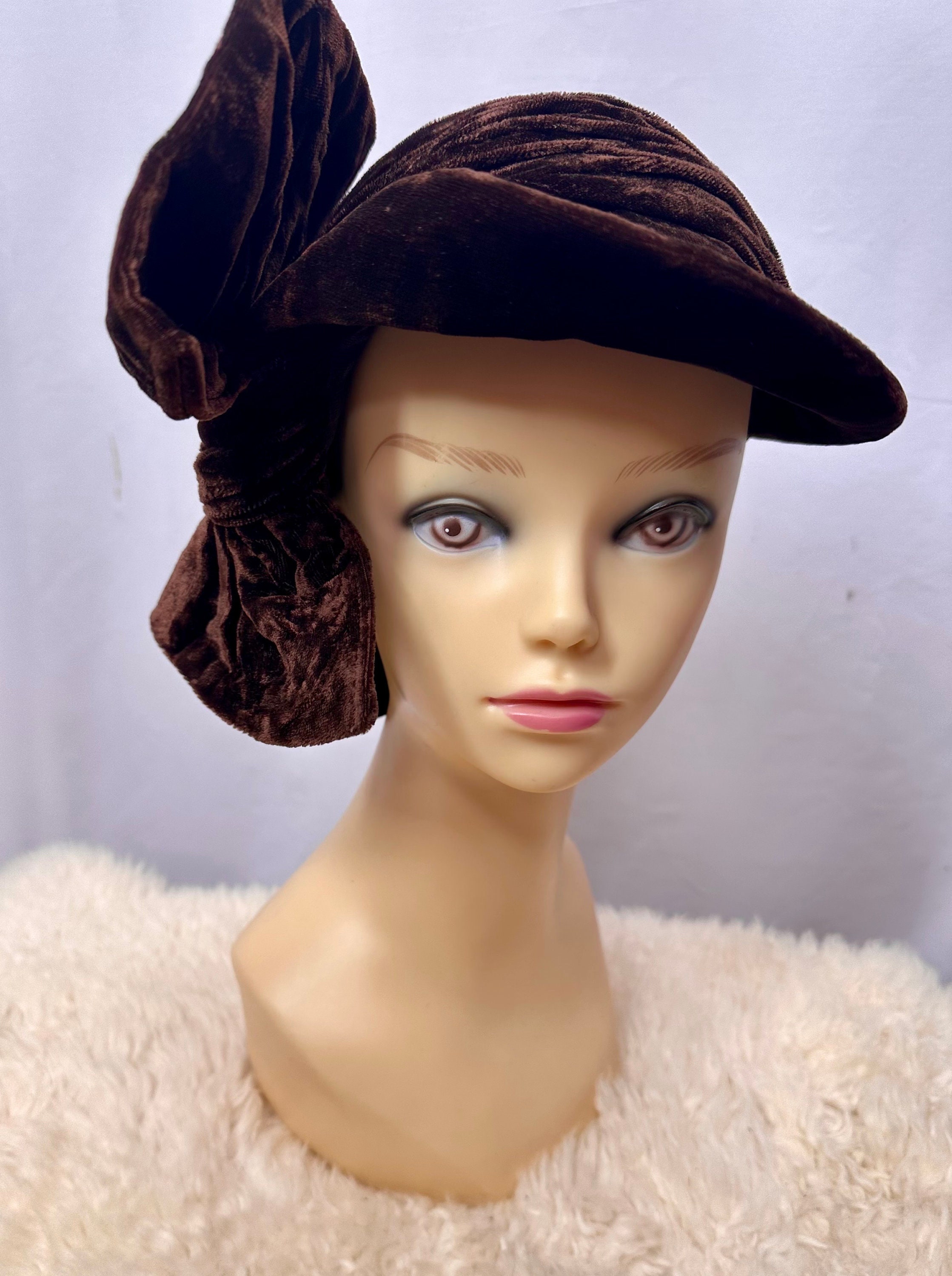 Rare Brown Velvet Turban Union Made in USA 40\'s - 50\'s Velvet Turban in Chocolate Brown - Women main image 4