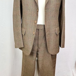 True Vintage Men’s Fabulous Twist Tweed Sports, Hunting, Countrt Gents Suit In Brown Tweed by Lynton  Crest Taylors 40” Chest 34” Waist