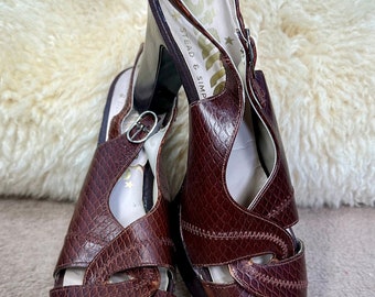 Vintage Rare Platform High Heel Sling Back  1970’  Starlets Ladies Sandles/Shoes Brown Diamond Embossed  Twist Interlocked Front Uk Size 6.5
