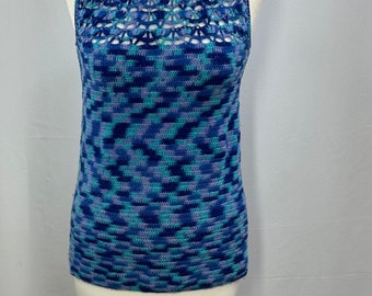 Vintage Hand Made Damen gestricktes ärmelloses Tank Top Crotchet Blues 1980 Größe 8/10