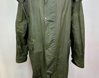 Vintage  Open Field Country Wear Green Waxed Cotton Full Length Mens Coat. Green. XXL, Checked Internal Waiscoat