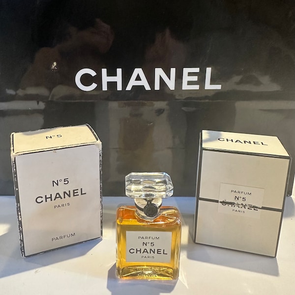 Vintage Chanel No.5 Perfume 7ml, Sealed Glass Bottle, Internal Case and Outer Box 1979