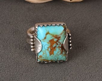 Kingman Turquoise Baguette Ring - 925 Sterling Silver - Elegant Design