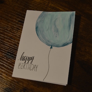 Cartão de feliz aniversário/cartão de aniversário em aquarela/cartão de balão/cartão de aniversário com vela/cartão feito à mão