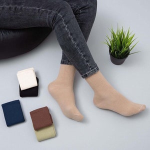 Cotton Crew Socks Set: Women&#39;s Colorful Dress Socks Gift Box