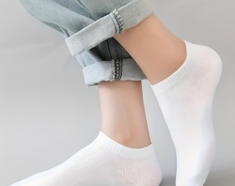 Bamboo Ankle Socks Set: Seamless White Socks | 6-Pairs one Box