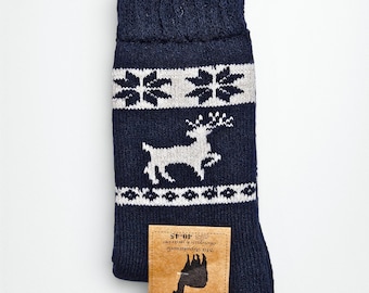 Extra Thick Alpaca Wool Navy Socks with Reindeer Patterns: Winter Hiking Socks for Men