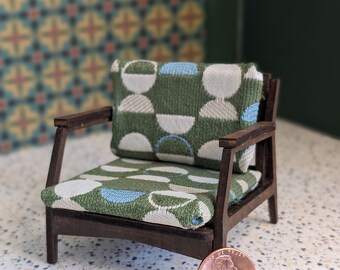 Mid Century Modern (MCM) Peabody Inspired Chair - Miniature Multiple scales