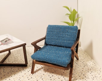 Mid Century Modern (MCM) Gunlocke Style Chair - Miniature 1:12 scale