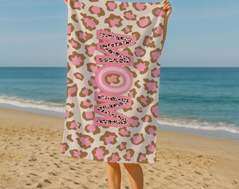 Leopard Print Mom Beach Towel, Trendy Cool Mom Gift, Bold Animal Print Towel, Chic Summer Beach Towel, Mothers Day Gift, Mother for Gift