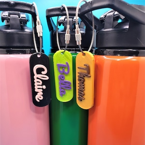 Bottle name tag Oval,Backpack name tag,School name label,Keychain designs,3d printed keychains,Lunchbox tag,Name key chain,Tumbler cup charm