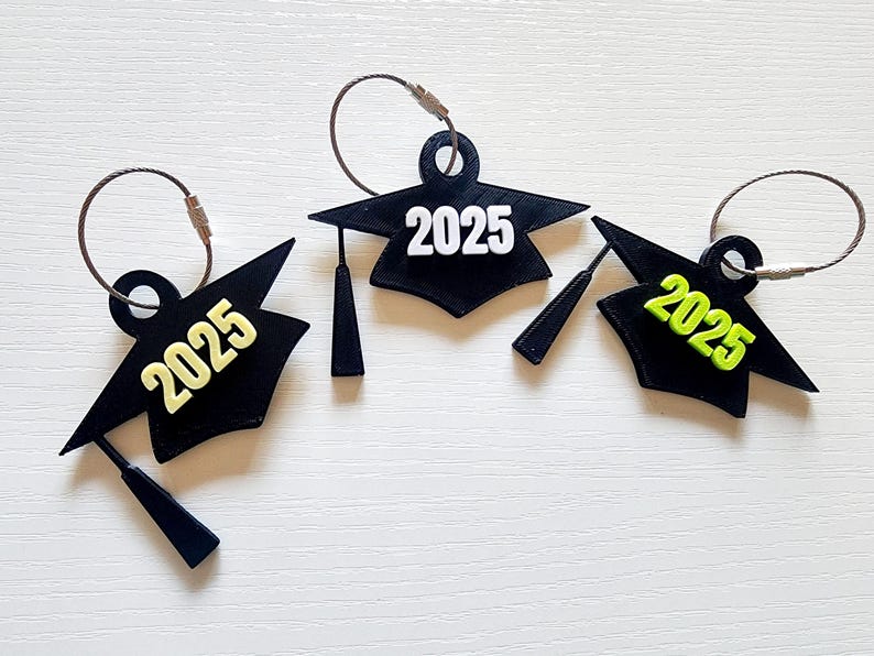 3D Printed Graduation Cap Keychain - Class of 2025 Gift - Etsy
