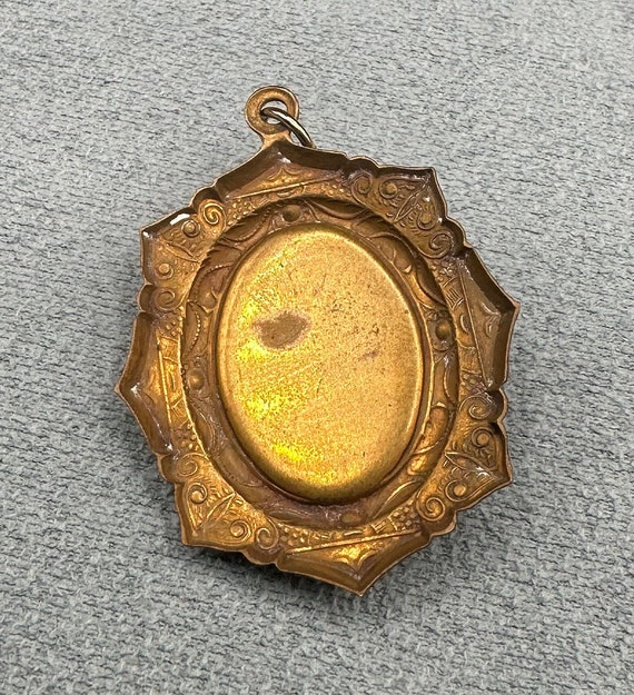 Pendentif Camée Ancien Vintage Laiton Doré - Fin XIXème Début XXème - Occasion