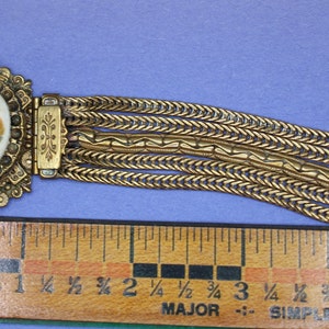 Signed KARU Fifth Avenue Vintage Bracelet. 5 Strand Gold Tone band