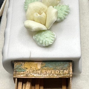 Vintage 1940&#39;s Ardalt Porcelain Match Box Safe