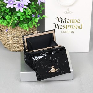 Cartera triple de cuero negro Vivienne Westwood con orbe dorado auténtico imagen 3