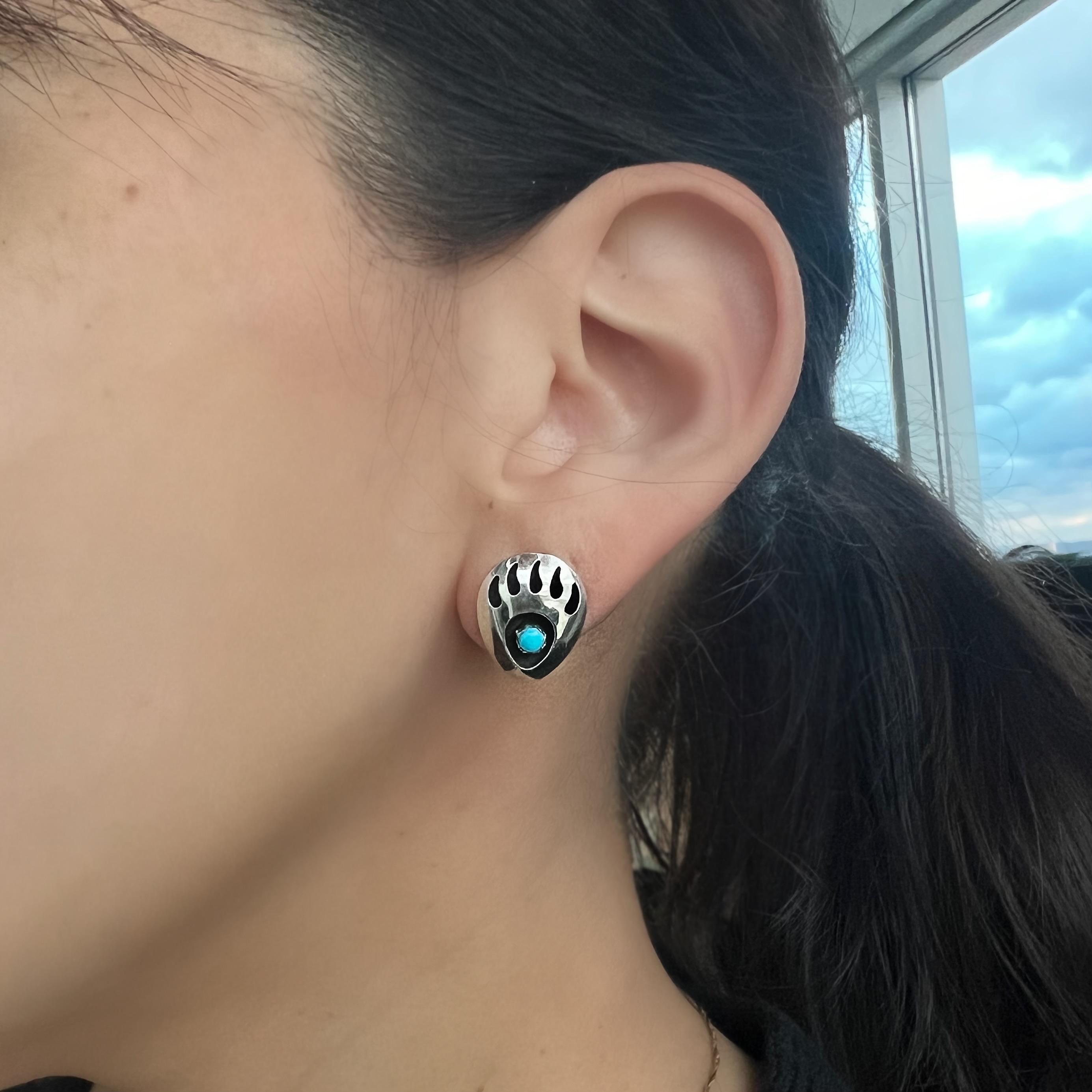 ピアス Numbering Mini Navajo Bear Stud Earrings #7264 5BSA103 Navajo Bear Sterling Silver Earrings - Etsy