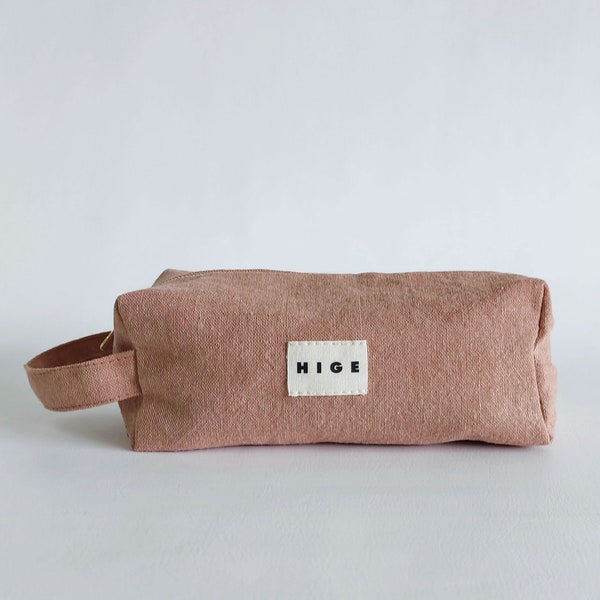 Linen toiletry bag, hand dyed with plant dyes - small / organic cosmetic Bag / 100% natural makeup pouch