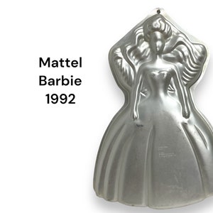 Wilton Cake Pans Choose your design Price per Pan Vintage Cake Pans, Combined shipping Available please ask. Barbie Mattel 1992