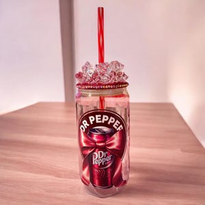 Dr. Pepper 16oz Glass Cup with Ice Topper