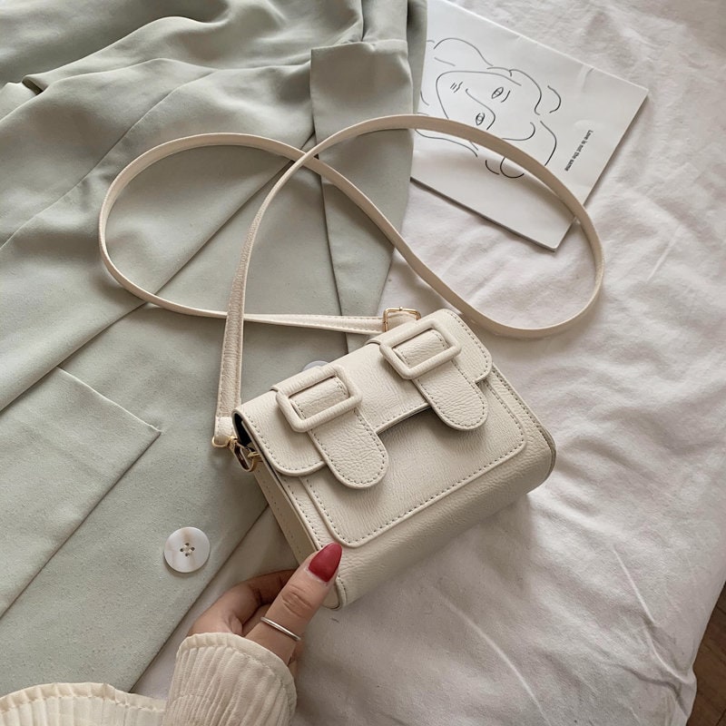 Trendy Korean Sling Bag, Luxury, Bags & Wallets on Carousell