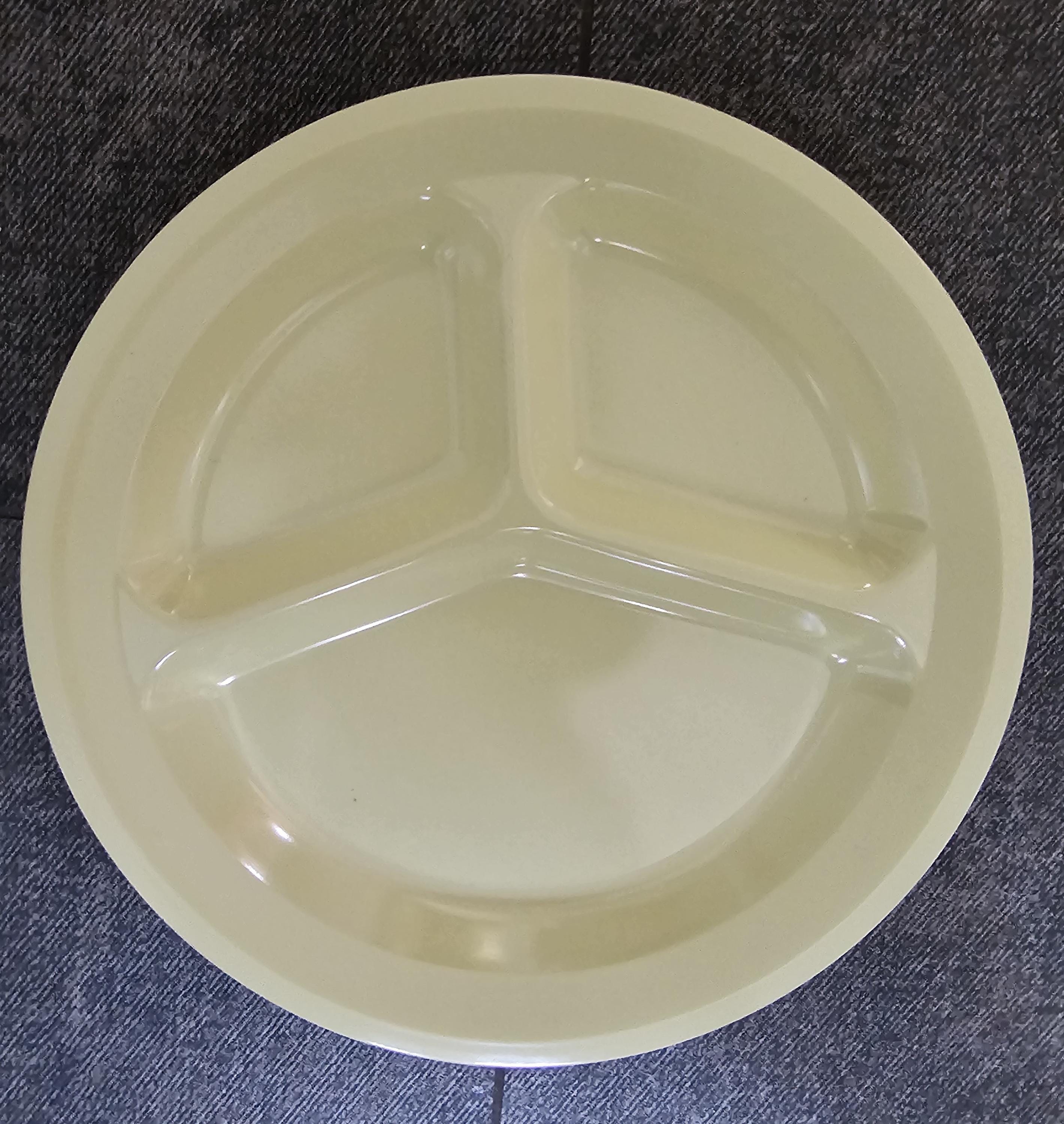 Vintage Dallas Ware/texas Ware Melamine Dinner Plates Pastel Yellow Set ...