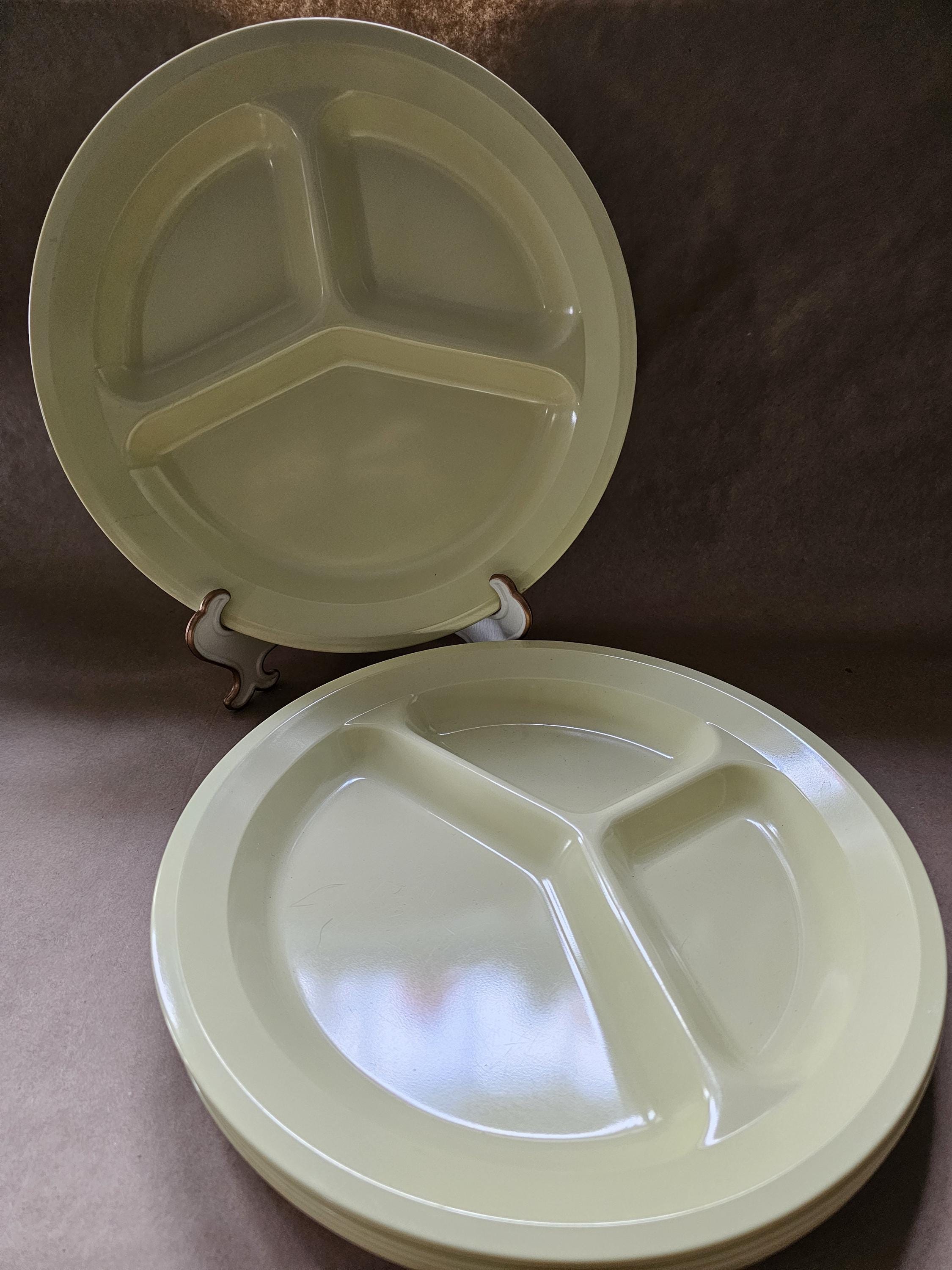Vintage Dallas Ware/texas Ware Melamine Dinner Plates Pastel Yellow Set ...