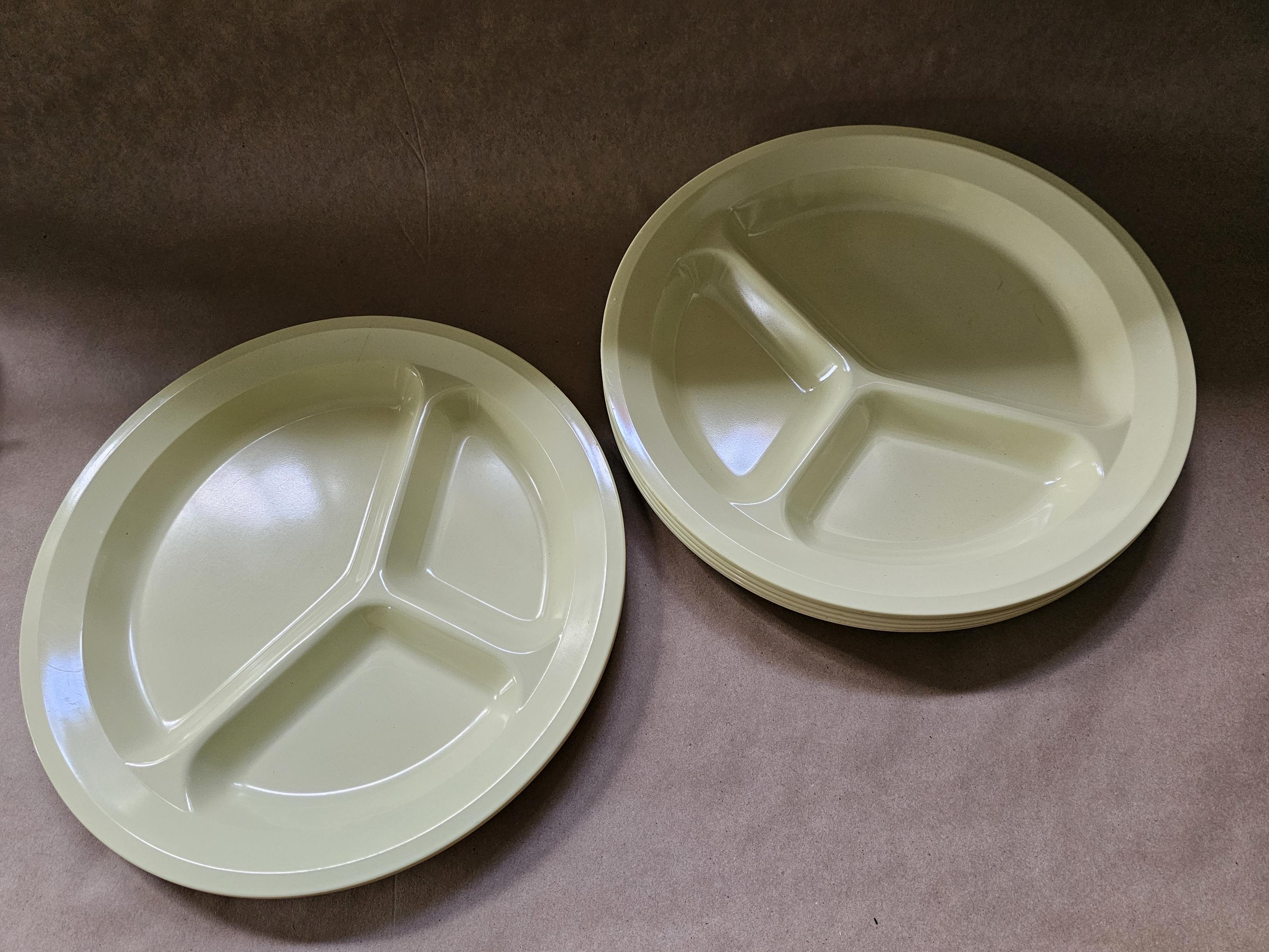 Vintage Dallas Ware/texas Ware Melamine Dinner Plates Pastel Yellow Set ...