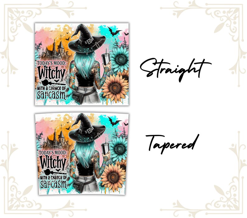 Pu&ograve; includere: Un design di sublimazione con una strega con i capelli blu e tatuaggi che tiene una tazza. Il design include un castello, pipistrelli, girasoli e il testo "TODAY'S MOOD: Witchy with a chance of sarcasm".