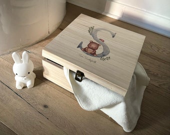 Large custom kid box - letter wood box, personalised toy box name, custom wooden box, name wood box, wood gift box with name - Blue