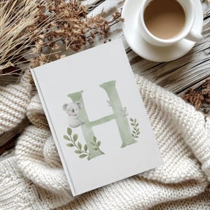 Cuaderno A5 de tapa dura personalizado para niños: regalo personalizado, diseño de letras verdes: regreso a clases