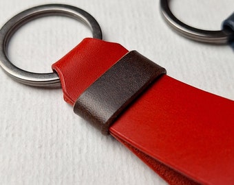 Red Leather Keyring | Leather keychain made of highest quality veg-tanned Italian leather | Made in Poland
