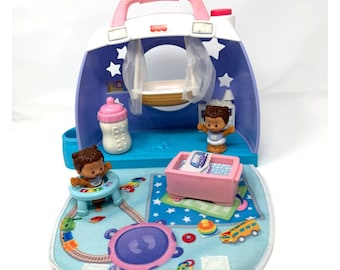 Fisher-Price Little People Cuddle & Play Nursery Two Babies Crib Walker