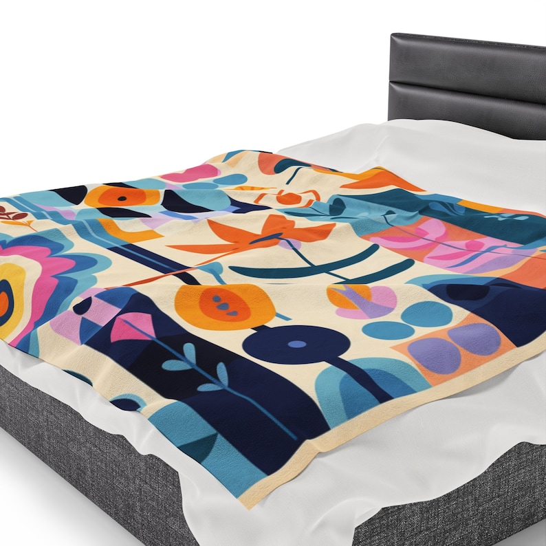 Vibrant Garden Plush Velveteen Blanket - Mary Blair Inspired - Super Soft - Three Sizes Available 画像 7