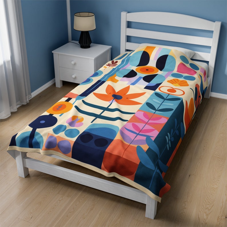 Vibrant Garden Plush Velveteen Blanket - Mary Blair Inspired - Super Soft - Three Sizes Available 画像 1