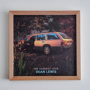 LP Vinyl Record Frame | Wren | Natural Wood Vinyl Record Holder Display Frame - Early Review Promotion | Vintage Music Home Gift