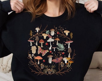 Vintage Cottagecore Sweatshirt, Goblincore Mushroom Shirt, Boho Hippie Gift, Nature Shirt, Botanical Shirt, Garden Lover, Green Witch Sweat