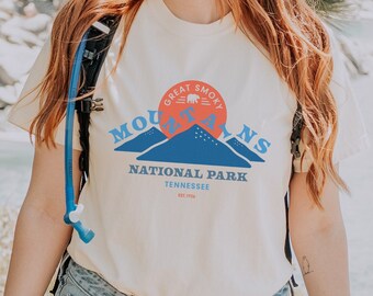 Comfort Colors® Great Smoky Mountains National Park T-Shirt, Smoky Mountains, Tennessee, National Park, Travel, Unisex Garment-Dyed T-shirt
