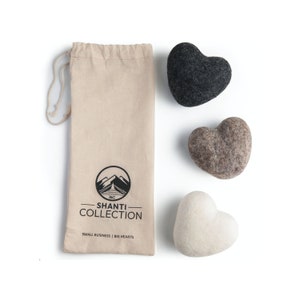 Handmade Wool Heart Dryer Balls Reusable Wool  Dryer  Ball Organic Cute Dryer Ball Wool Dryer Felt Balls Anti-Static Laundry Ball for Dryer