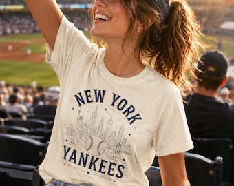 New York Yankees Skyline T-Shirt | Baseball City Skyline Tee