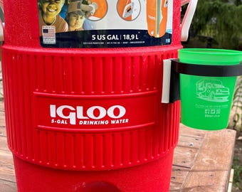 Wildly Practical Igloo Water Cooler Cup Holder Attachment: 3D Printed PLA Plastic