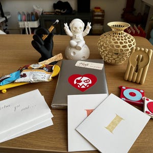 Cozy Reading Ritual Gift Box | Pre-Loved Book & Handmade Surprise