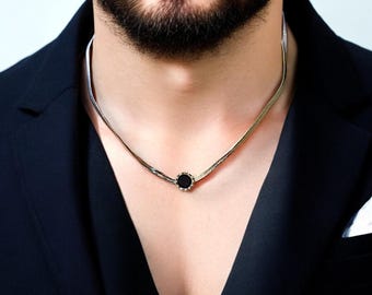ミニマリストなブラックストーンメンズネックレス、リッチマンの