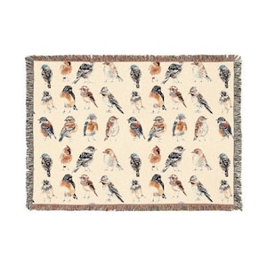 Bird Woven Cotton Blanket: Cozy Home Decor with Colorful Fringe