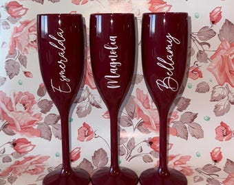 Personalize Burgundy Champagne Flutes For Bride, Bridesmaid, Wedding, Birthday, Bachelorette, Sweet 16 Party Favor, Anniversary Celebration