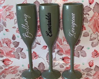 Personalize Sage Green Champagne Flute For Bride, Bridesmaid, Wedding, Birthday, Bachelorette, Sweet 16 Party Favor, Anniversary Celebration
