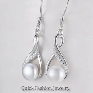 Freshwater Pearl Earrings, Silver Earrings with White Pearl, Minimalist Pearl Jewelry, June&#39;s Birthstone, Birthday Gift, Bride Jewelry, Gift