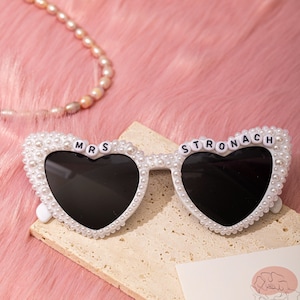 personalized Pearl glasses,Bridal sunglasses, Bridal sunglasses, bridesmaid glasses,